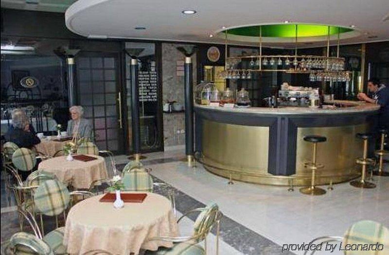 Hotel Alp Bovec Restaurant bilde