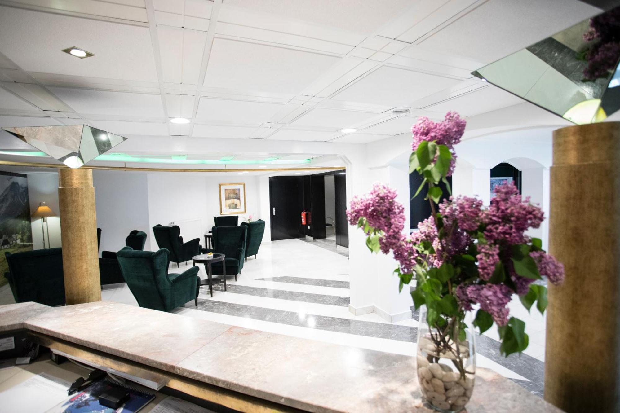 Hotel Alp Bovec Eksteriør bilde